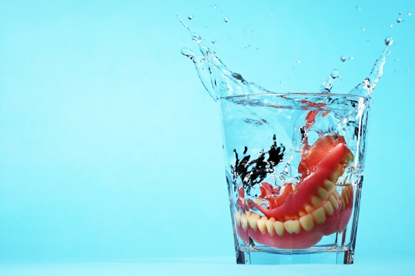The Benefits Of Seeing A Prosthodontist For Dentures
