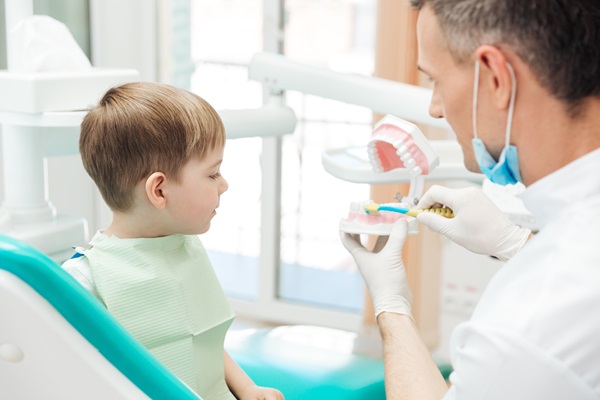 How A Kid Friendly Dentist Provides Personalized Dental Care