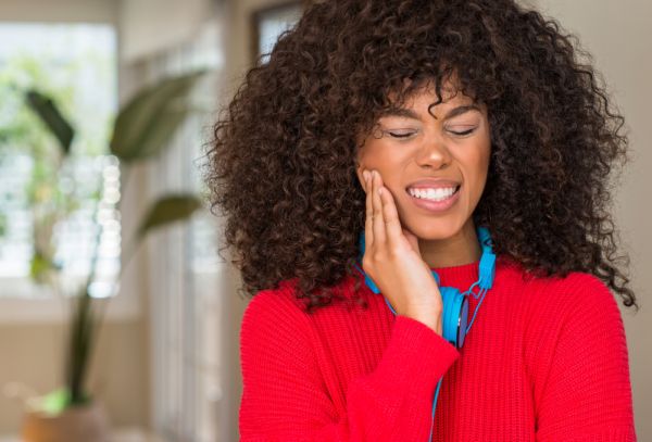 What Causes Toothache Pain? [Ask A General Dentist In  Foothill Ranch]